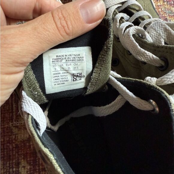 Converse Chuck Taylor Kids High-Top Sneakers Size 3- Olive Green with Black - Picture 9 of 9